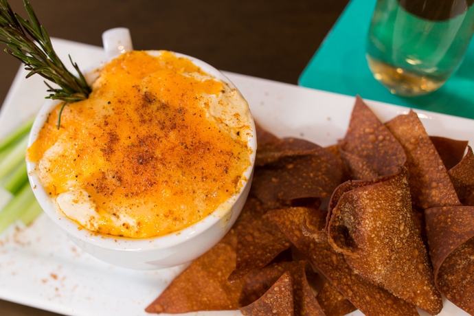 Imagen del bar/restaurante del Hotel Indigo Baltimore Downtown, An Ihg. Foto 2