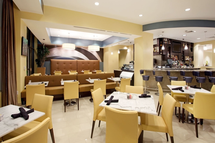 Imagen del bar/restaurante del Hotel Indigo Baton Rouge Downtown, An Ihg. Foto 4