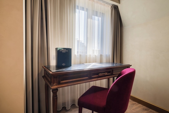 Imagen de la habitación del Hotel Indigo Batumi Old Town by IHG. Foto 16