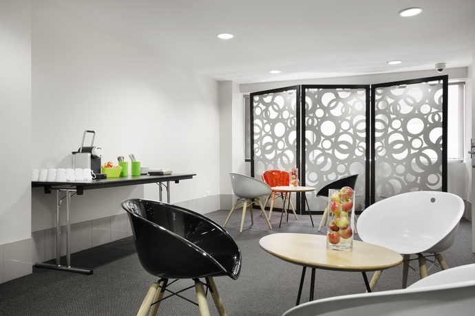 Imagen de los interiores del Hotel Indigo Brisbane City Centre, An Ihg. Foto 10