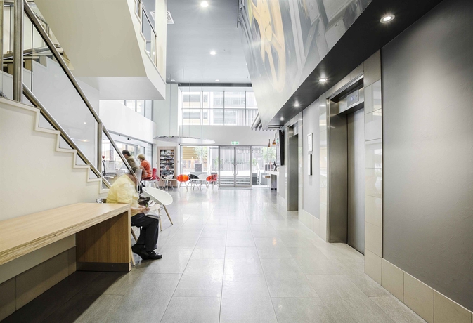 Imagen de los interiores del Hotel Indigo Brisbane City Centre, An Ihg. Foto 15