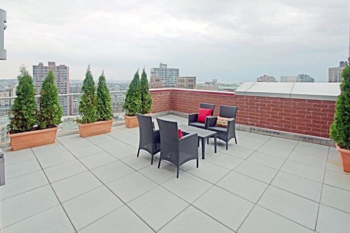 Imagen de los exteriores del Hotel Indigo Brooklyn. Foto 9