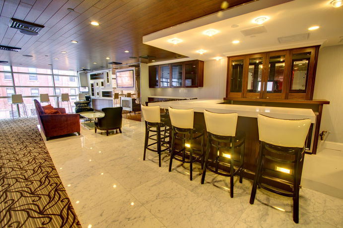 Imagen del bar/restaurante del Hotel Indigo Brooklyn. Foto 4