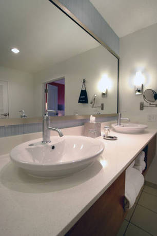 Imagen de la habitación del Hotel Indigo Columbus Architectural Center. Foto 15