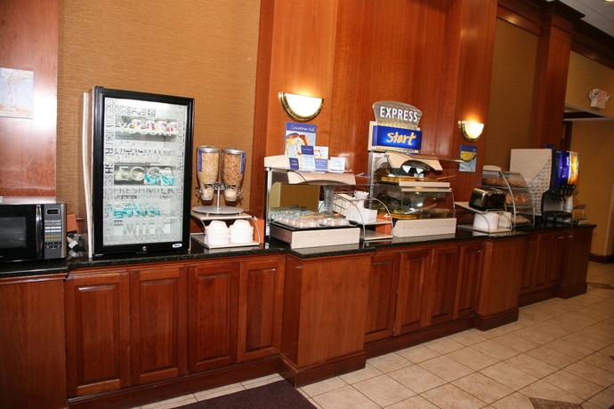 Imagen del bar/restaurante del Hotel Indigo Detroit Downtown, An Ihg. Foto 3