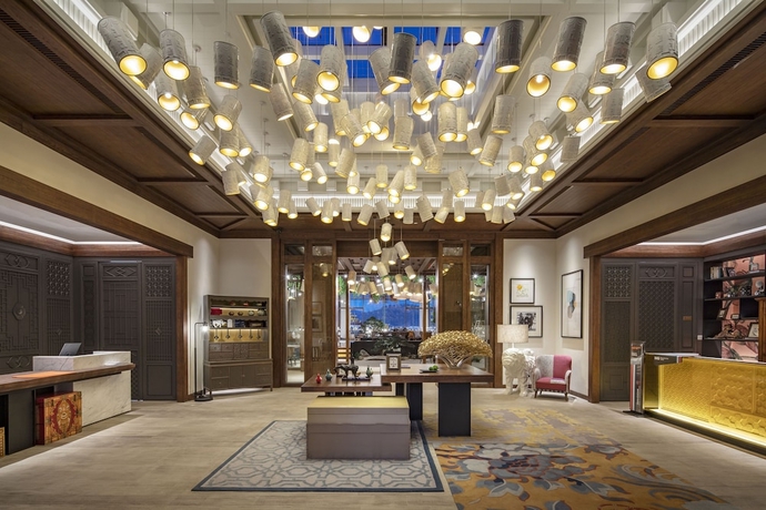 Imagen de los interiores del Hotel Indigo Diqing Moonlight City. Foto 19