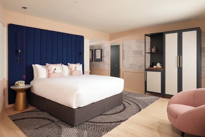 Imagen de la habitación del Hotel Indigo Gloucester The Forum By IHG. Foto 15