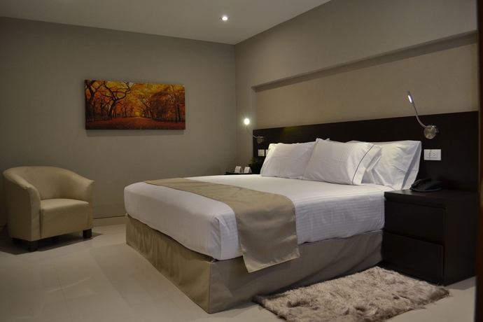 Imagen de la habitación del Hotel Indigo Guadalajara Expo by IHG. Foto 6