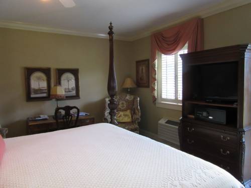 Imagen de la habitación del Hotel Indigo Inn, Charleston. Foto 4