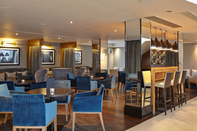 Imagen del bar/restaurante del Hotel Indigo London K West Shepherd's Bush by IHG. Foto 2