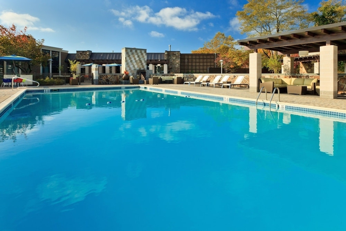 Imagen de la piscina del Hotel Indigo Long Insland East End. Foto 18