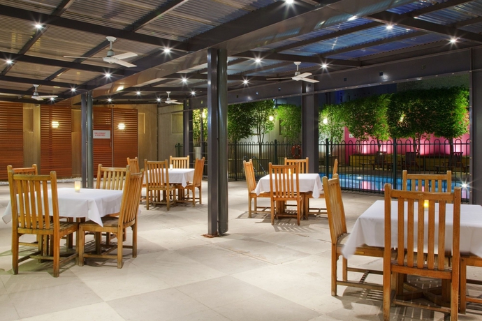 Imagen del bar/restaurante del Hotel Indigo Melbourne On Flinders, An Ihg. Foto 5