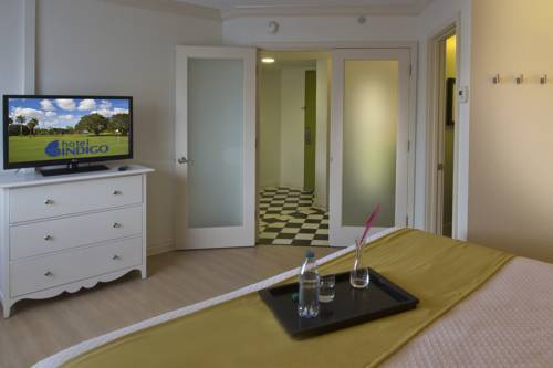 Imagen de la habitación del Hotel Indigo Miami Lakes. Foto 4