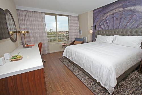 Imagen de la habitación del Hotel Indigo Naperville Riverwalk, An Ihg. Foto 3