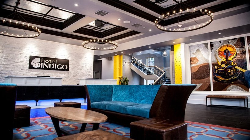 Imagen de los interiores del Hotel Indigo Newark Downtown. Foto 6