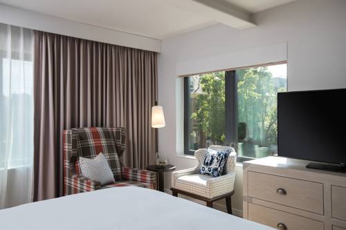 Imagen de la habitación del Hotel Indigo Old Town Alexandria. Foto 1