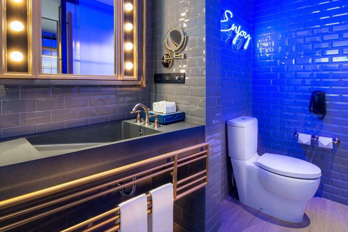 Imagen de la habitación del Hotel Indigo Phuket Patong, An Ihg - Sha Extra Plus. Foto 15