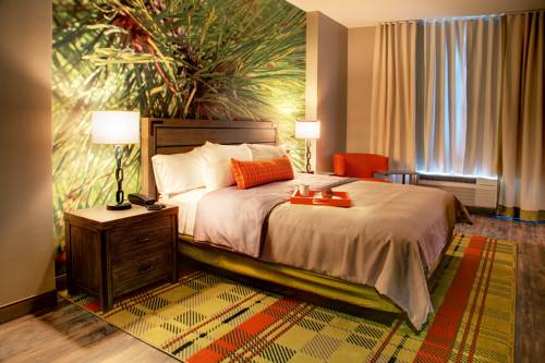 Imagen de la habitación del Hotel Indigo Traverse City. Foto 1