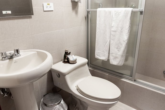 Imagen de la habitación del Hotel Indio Inn. Foto 6