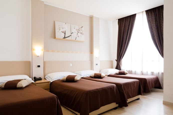 Imagen de la habitación del Hotel Indipendenza. Foto 10