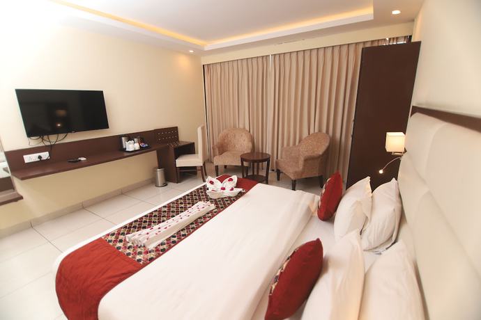 Imagen de la habitación del Hotel Indira Nikunj. Foto 12