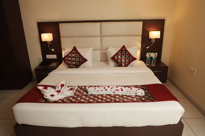 Imagen de la habitación del Hotel Indira Nikunj. Foto 20