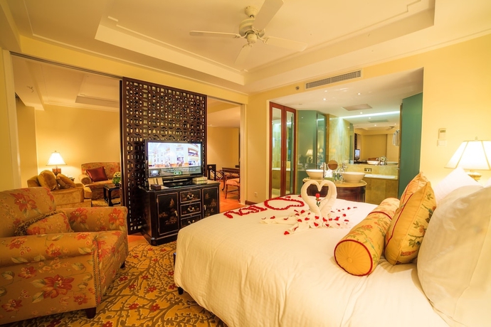 Imagen de la habitación del Hotel Indochine Palace, Phu Hoi. Foto 11