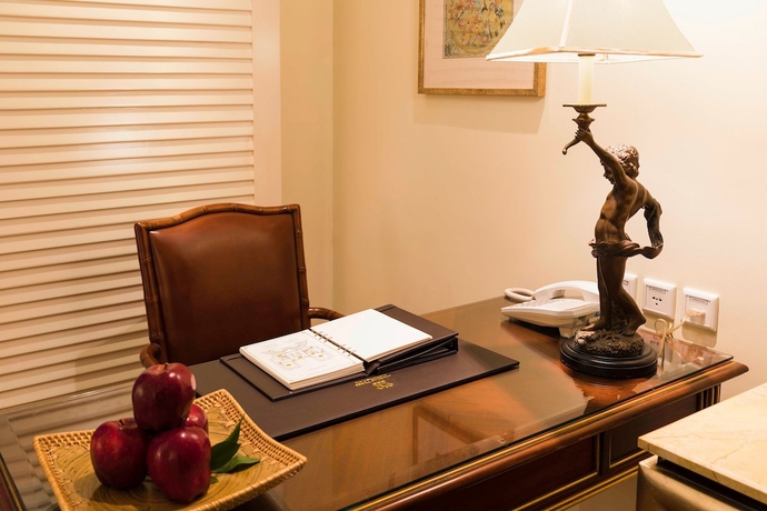 Imagen de la habitación del Hotel Indochine Palace, Phu Hoi. Foto 14
