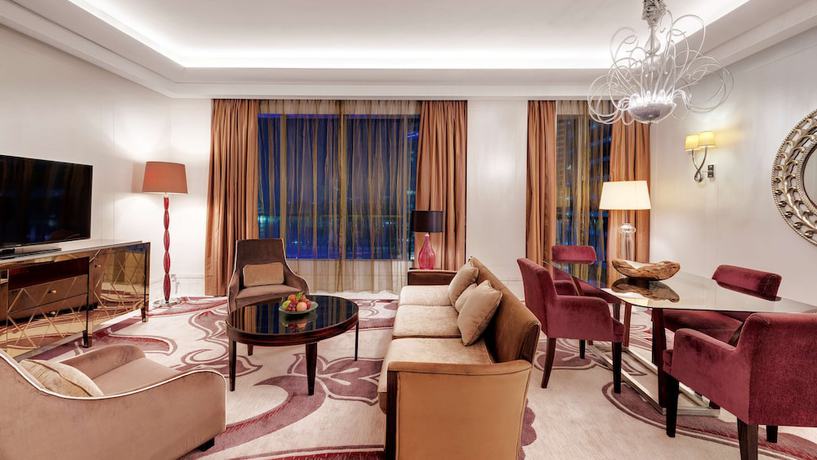 Imagen de la habitación del Hotel Indonesia Kempinski Jakarta. Foto 15