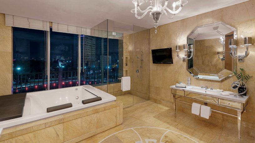 Imagen de la habitación del Hotel Indonesia Kempinski Jakarta. Foto 18