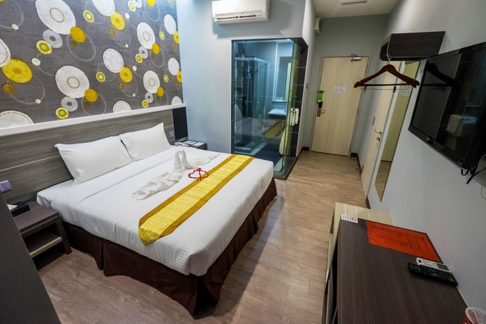 Imagen de la habitación del Hotel Indra. Foto 11