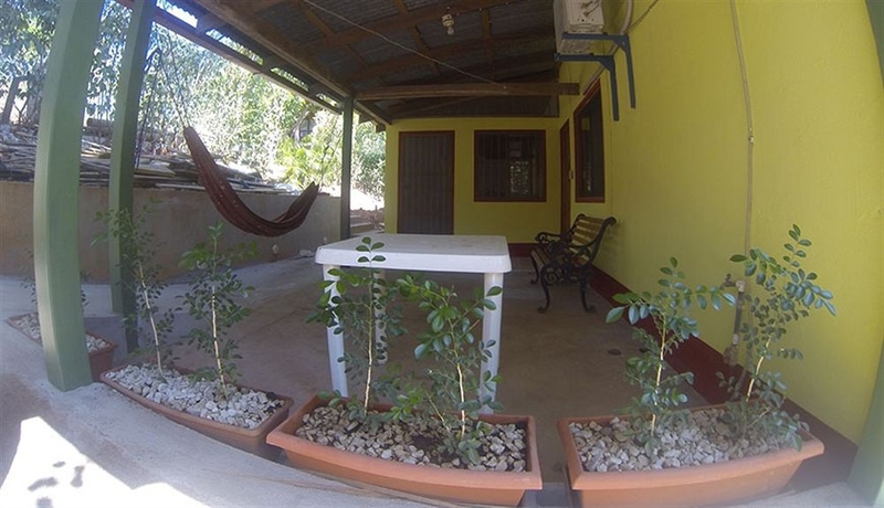 Imagen de los exteriores del Hotel Indra Inn. Foto 10