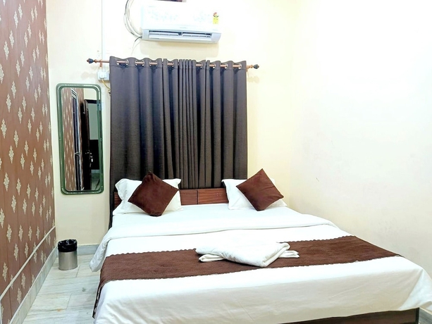 Imagen de la habitación del Hotel Indra, Varanasi. Foto 2