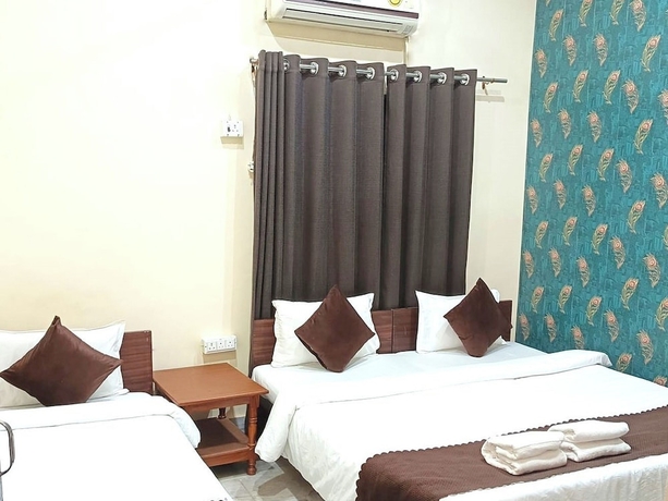 Imagen de la habitación del Hotel Indra, Varanasi. Foto 5