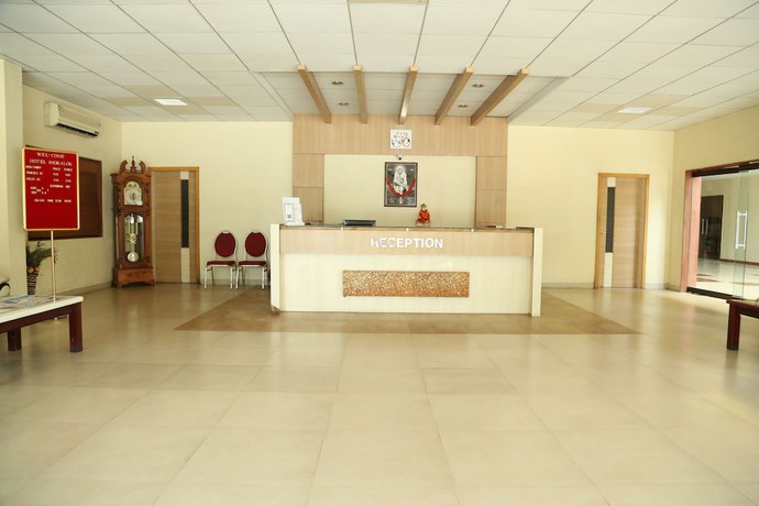 Imagen de los interiores del Hotel Indralok. Foto 7