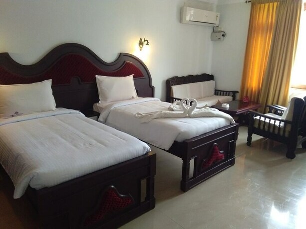 Imagen de la habitación del Hotel Indraprastha Beach Resort. Foto 21