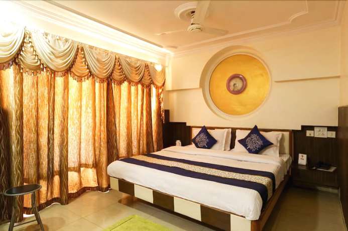 Imagen de la habitación del Hotel Indraprastha, Pachmarhi. Foto 4
