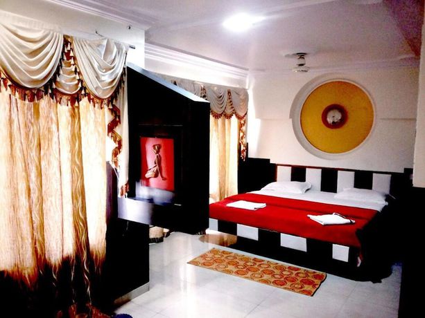 Imagen de la habitación del Hotel Indraprastha, Pachmarhi. Foto 8