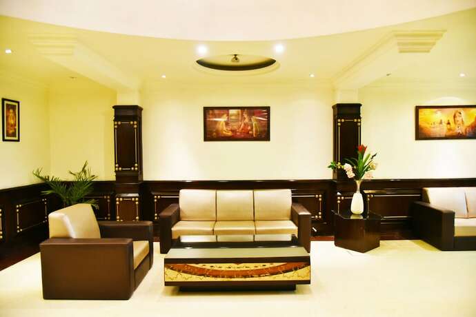 Imagen del bar/restaurante del Hotel Indraprastha Resort Dalhousie. Foto 17