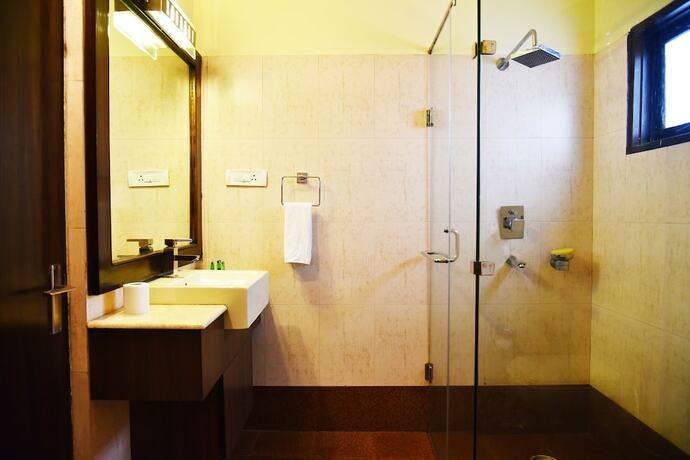 Imagen de la habitación del Hotel Indraprastha Resort Dalhousie. Foto 21