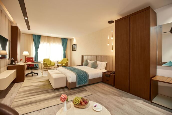 Imagen de la habitación del Hotel Indreni Suites. Foto 20