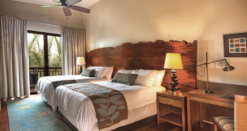 Imagen de la habitación del Hotel Indura Beach and Golf Resort, Curio Collection By Hilton. Foto 3