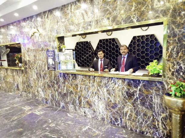 Imagen de los interiores del Hotel Indus. Foto 20