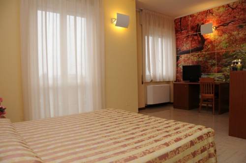 Imagen de la habitación del Hotel Industria, Brescia. Foto 7