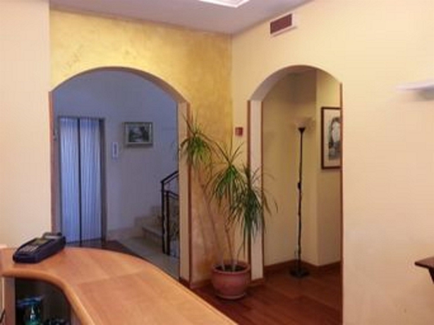 Imagen de los interiores del Hotel Industrial. Foto 11