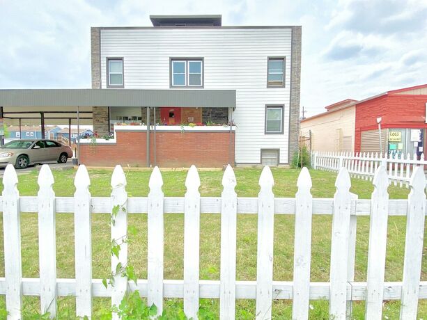 Imagen general del Hotel Indy. Foto 12