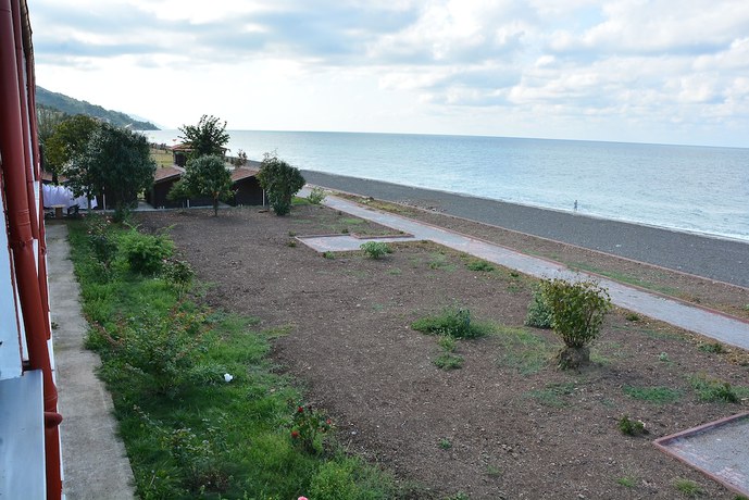 Imagen de los exteriores del Hotel Inebolu Gardenya. Foto 15