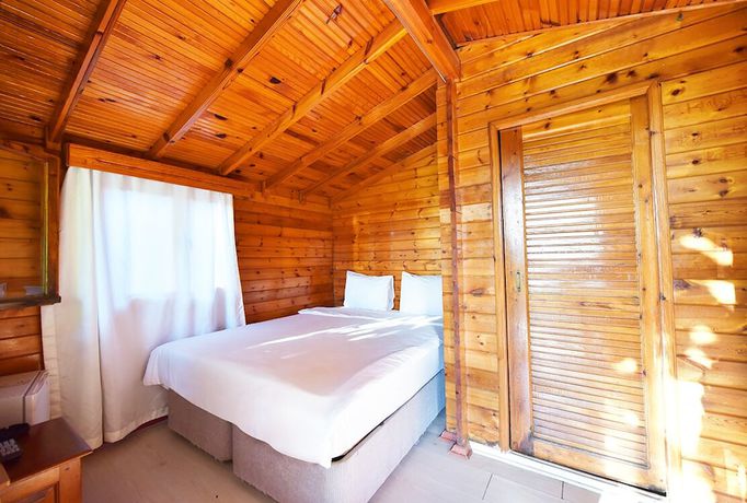 Imagen de la habitación del Hotel Inebolu Gardenya. Foto 10