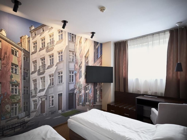 Imagen de la habitación del Hotel Iness. Foto 10