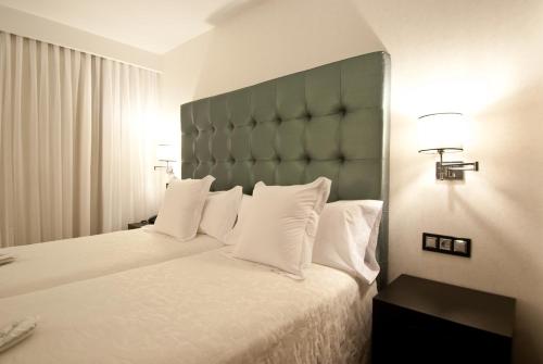 Imagen de la habitación del Hotel Infanta Leonor. Foto 8